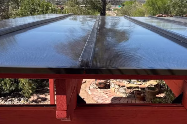 Pergola.cover.topside